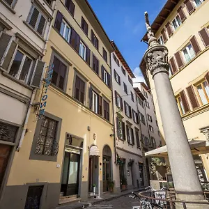 Ferretti 2*, Florence Italy